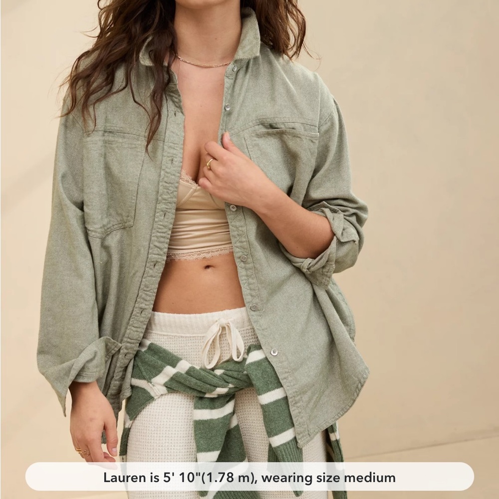 NWT Aerie anywhere fave twill shirt XS-olive green